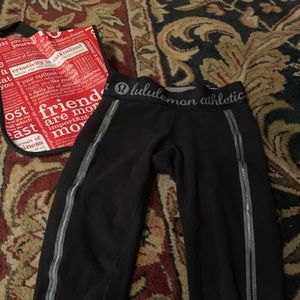 Lululemon Inner Essence Crops. NWOT